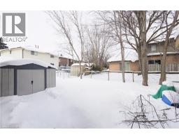 24 BLACKWELL Drive - 32