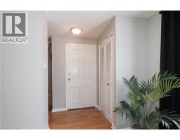 24 BLACKWELL Drive - 7