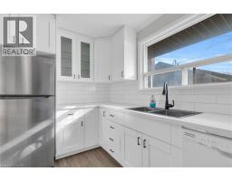 220 BRUCE Street - 13