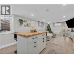 220 BRUCE Street - 34