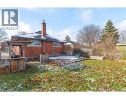 220 BRUCE Street - 42