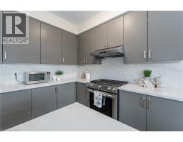 116 WHITHORN Crescent - 11