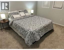 418 RIVERVIEW Drive - 31