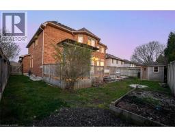 418 RIVERVIEW Drive - 40