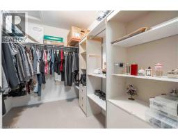 115 LARRY Crescent - 27