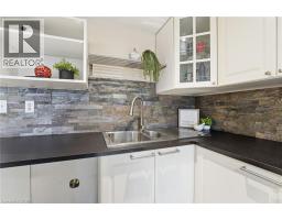 430 WINNIETT Street - 24