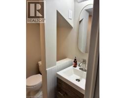 215 GLAMIS Road UnitNo. 39 - 22