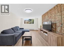 720 PARKVIEW Crescent - 26