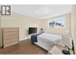 720 PARKVIEW Crescent - 29