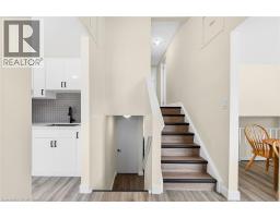 720 PARKVIEW Crescent - 8