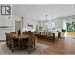 12 ALBERT Street - 12