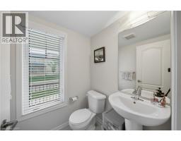 176 MACLACHLAN Avenue - 4