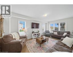 176 MACLACHLAN Avenue - 7