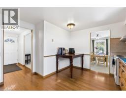 27 LEWIS Crescent - 12