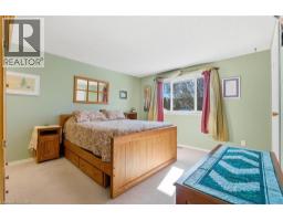 27 LEWIS Crescent - 14