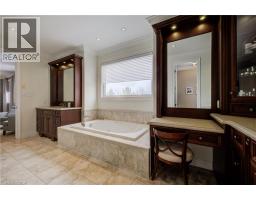 11 TREMAINE Drive - 26