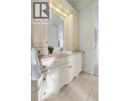 11 TREMAINE Drive - 29