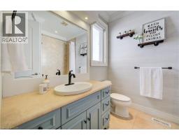 11 TREMAINE Drive - 33