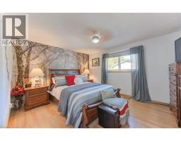 55 GRACEFIELD Crescent - 20