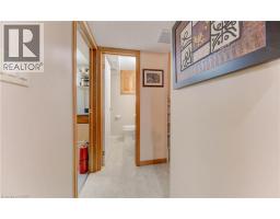 55 GRACEFIELD Crescent - 30