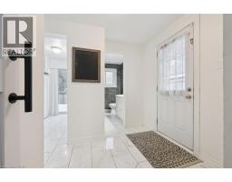 11 INGLESIDE Drive - 19