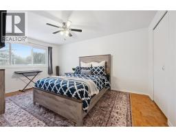 11 INGLESIDE Drive - 23