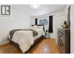 11 INGLESIDE Drive - 27