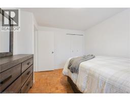 11 INGLESIDE Drive - 29