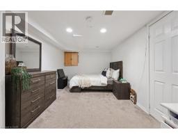 11 INGLESIDE Drive - 37