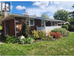 130 BALMORAL Drive - 2