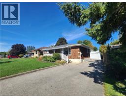 130 BALMORAL Drive - 3