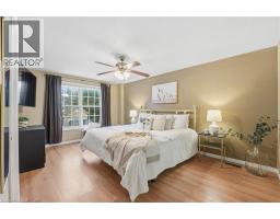 68 FAIRLAKE Drive - 14