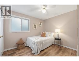 68 FAIRLAKE Drive - 19