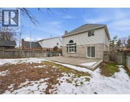 68 FAIRLAKE Drive - 24