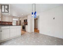 19 BROADVIEW Court - 14