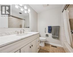 19 BROADVIEW Court - 23