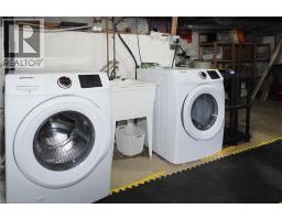 19 PAISLEY Heights - 38