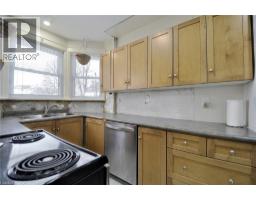 121 N CHALMERS Street N - 5