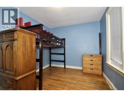 121 N CHALMERS Street N - 8