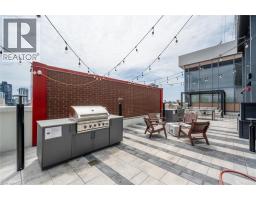 5 WELLINGTON Street S UnitNo. 1612 - 35