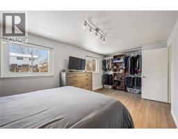 297 BLUEVALE Street N UnitNo. E - 21