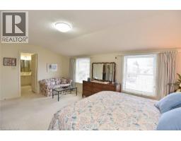 230 MEADOWBROOK Drive UnitNo. 8 - 22