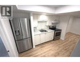 50 DAHLIA Street - 33