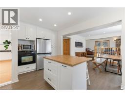 53 HINCKS Street - 12