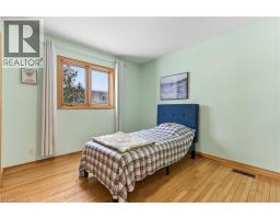 53 HINCKS Street - 24