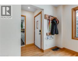 53 HINCKS Street - 5