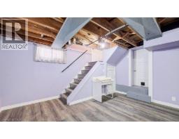 14 GRANDVIEW Street - 22