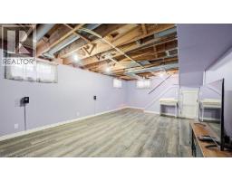 14 GRANDVIEW Street - 24