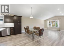 16 FORBES Crescent - 13