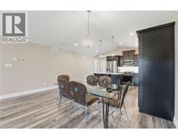 16 FORBES Crescent - 14